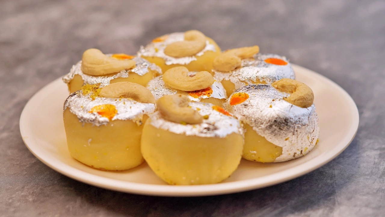 Shanti Lal Sweet Restaurant in Patna